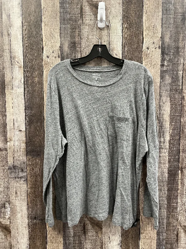 women's tops for those who seek both style and comfortTop Long Sleeve By Madewell In Grey, Size: 2x