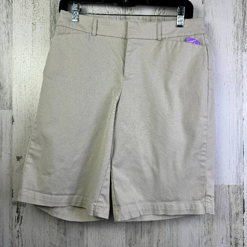 women's pajama shortsBeige Shorts Dockers, Size 6