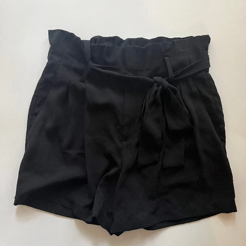 women's short shortsBlack Shorts A New Day, Size M