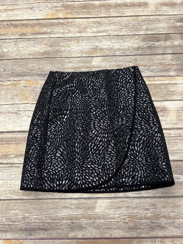 women's loungewear dressy skirtsBlack Skirt Mini & Short Loft, Size 2