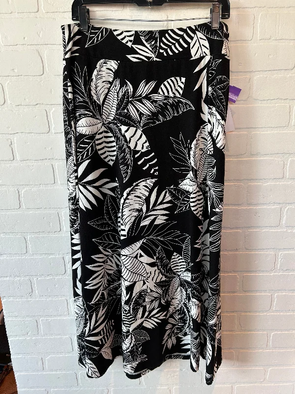 women's floral pleated skirtsBlack & White Skirt Maxi Talbots, Size 8