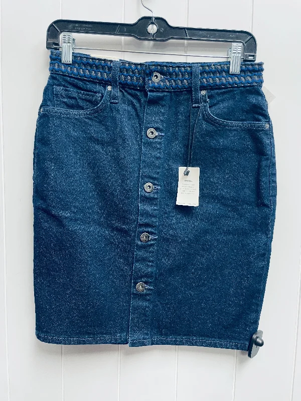 women's travel-friendly cocktail skirtsBlue Denim Skirt Mini & Short Levis, Size 4