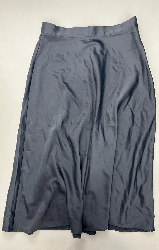 women's chic wrap skirtsGrey Skirt Midi H&m, Size 6