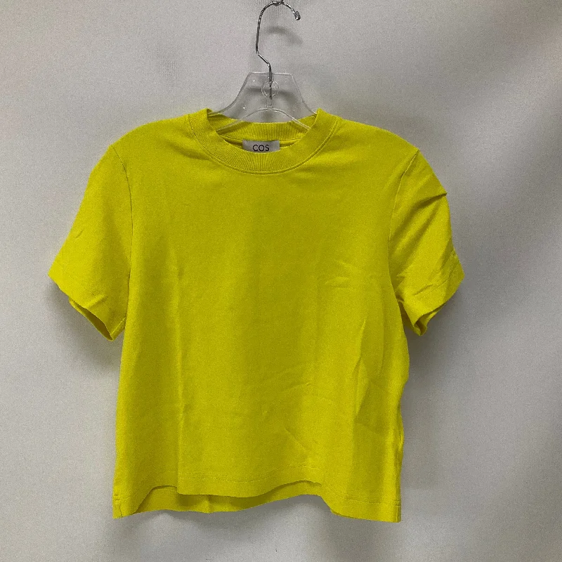 women's tops for those who want to wear pieces that are both functional and fashionableTop Short Sleeve By Cos In Yellow, Size: M